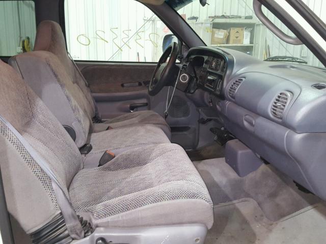 3B7HC12Z5YG124333 - 2000 DODGE RAM 1500 WHITE photo 5