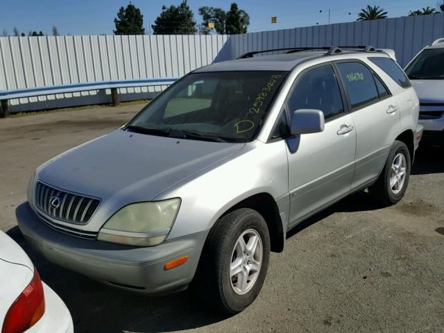 JTJHF10UX30303069 - 2003 LEXUS RX 300 SILVER photo 2