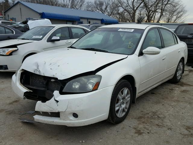 1N4AL11DX6N317384 - 2006 NISSAN ALTIMA S WHITE photo 2