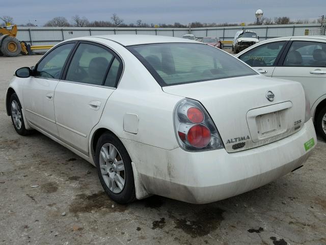 1N4AL11DX6N317384 - 2006 NISSAN ALTIMA S WHITE photo 3