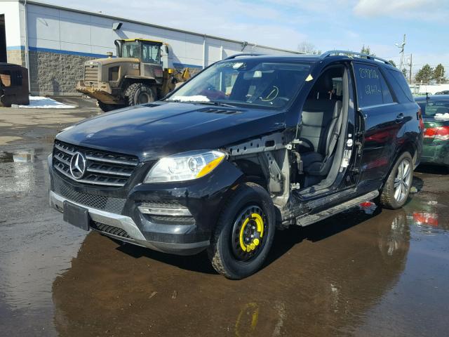 4JGDA5HB6FA445679 - 2015 MERCEDES-BENZ ML 350 4MA BLACK photo 2