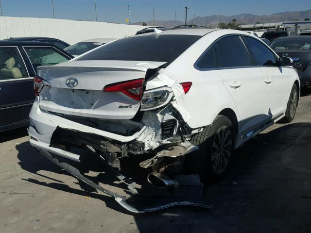 5NPE34AF7HH515485 - 2017 HYUNDAI SONATA SPO WHITE photo 4