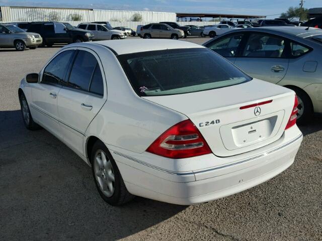 WDBRF61J73F373472 - 2003 MERCEDES-BENZ C 240 WHITE photo 3