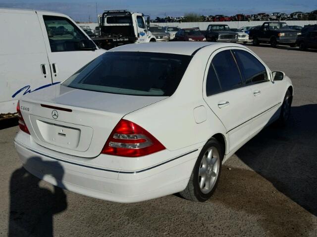 WDBRF61J73F373472 - 2003 MERCEDES-BENZ C 240 WHITE photo 4