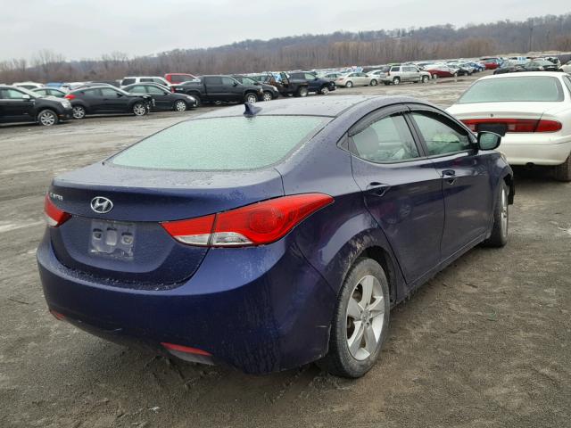 5NPDH4AE2DH384514 - 2013 HYUNDAI ELANTRA GL BLUE photo 4