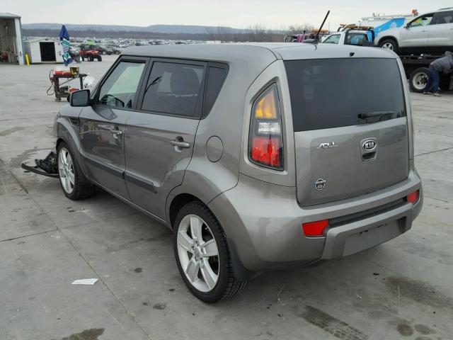 KNDJT2A26B7293212 - 2011 KIA SOUL + GRAY photo 3