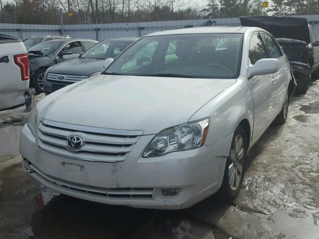 4T1BK36B66U065767 - 2006 TOYOTA AVALON XL WHITE photo 2