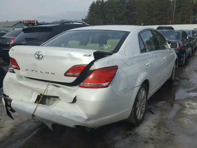 4T1BK36B66U065767 - 2006 TOYOTA AVALON XL WHITE photo 4