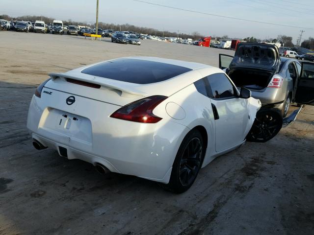 JN1AZ4EH9GM936561 - 2016 NISSAN 370Z BASE WHITE photo 4