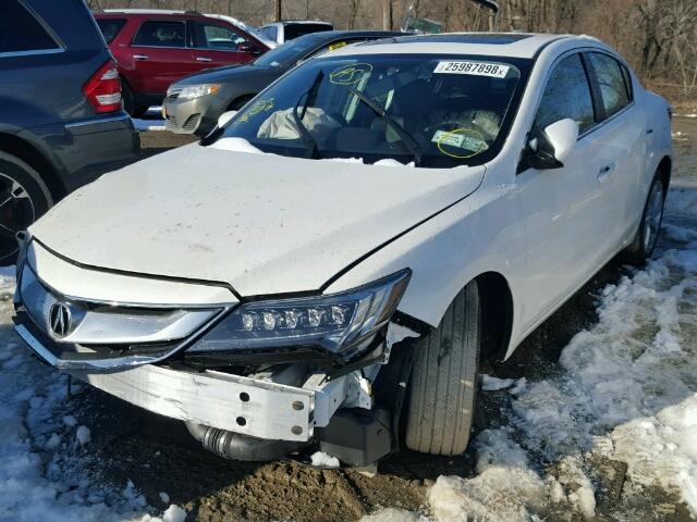 19UDE2F31HA008857 - 2017 ACURA ILX BASE WHITE photo 2