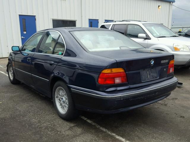 WBADM6348YGU28552 - 2000 BMW 528 I AUTO BLUE photo 3