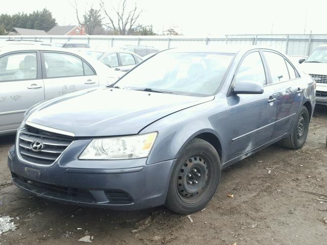 5NPET4AC4AH588275 - 2010 HYUNDAI SONATA GLS GRAY photo 2