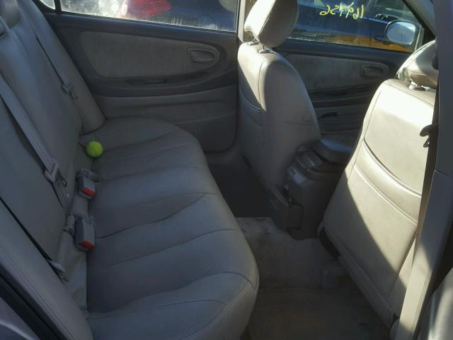 JN1CA31D31T827023 - 2001 NISSAN MAXIMA GXE GRAY photo 6