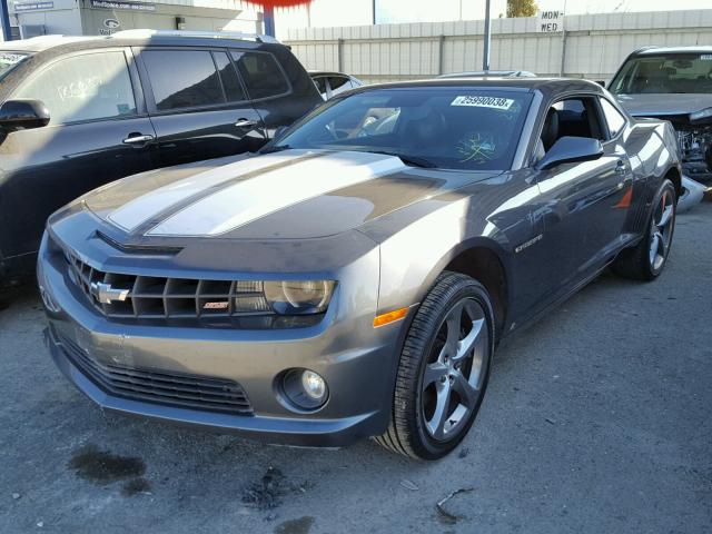 2G1FK1EJ3A9132360 - 2010 CHEVROLET CAMARO SS GRAY photo 2