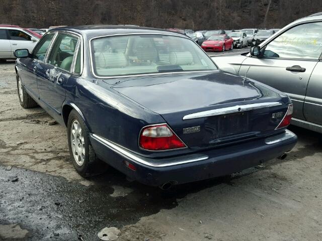 SAJDA23C51LF30372 - 2001 JAGUAR XJ8 L BLUE photo 3