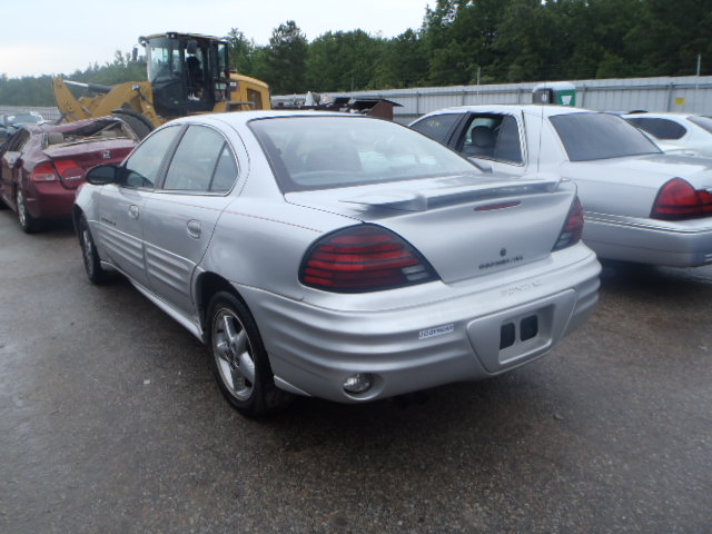 1G2NF52EX2M560070 - 2002 PONTIAC GRAND AM S SILVER photo 3