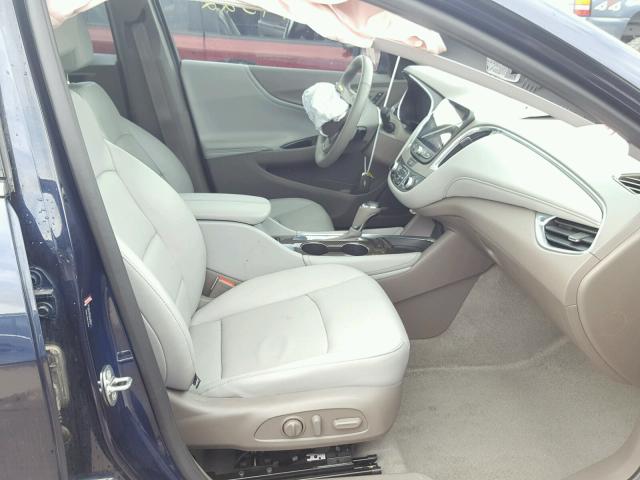 1G1ZH5SX3HF152301 - 2017 CHEVROLET MALIBU PRE 蓝色 照片 5