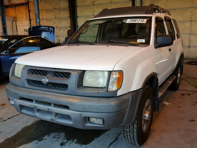 5N1ED28T1YC609477 - 2000 NISSAN XTERRA XE WHITE photo 2