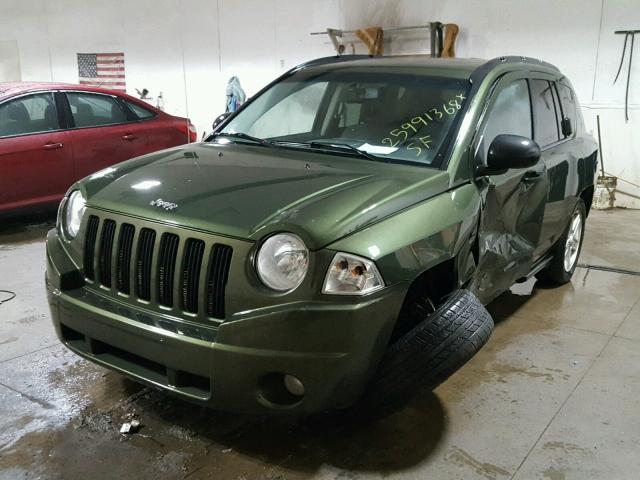 1J8FF47W37D138458 - 2007 JEEP COMPASS GREEN photo 2