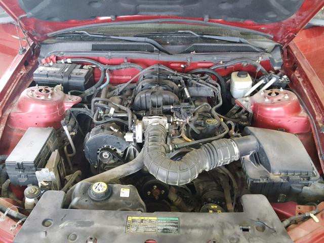 1ZVFT80N855232896 - 2005 FORD MUSTANG RED photo 7