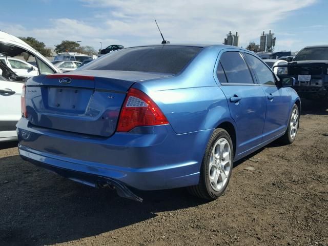 3FAHP0HA1AR218533 - 2010 FORD FUSION SE BLUE photo 4