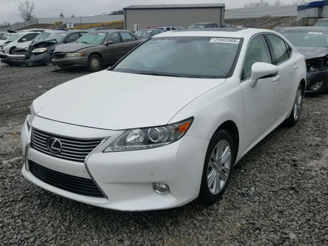 JTHBK1GG2E2087020 - 2014 LEXUS ES 350 WHITE photo 2