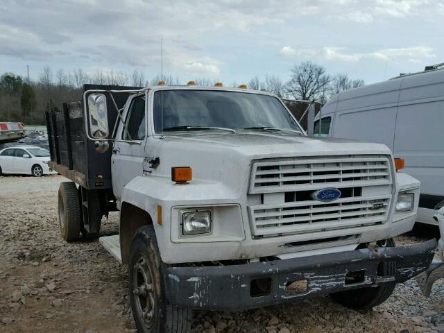 1FDNF70K6KVA05753 - 1989 FORD F700 WHITE photo 1