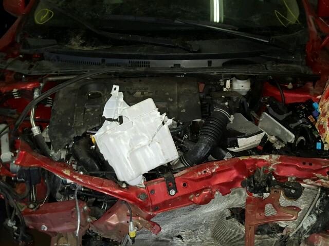 5YFBURHE2FP240974 - 2015 TOYOTA COROLLA L RED photo 7