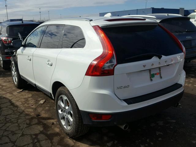 YV4952DZ4D2373420 - 2013 VOLVO XC60 3.2 WHITE photo 3