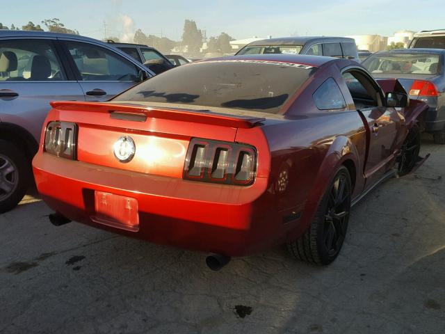 1ZVFT80N075267550 - 2007 FORD MUSTANG MAROON photo 4