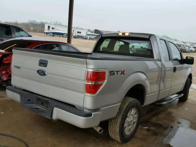 1FTRX12W09KA61988 - 2009 FORD F150 SUPER SILVER photo 4