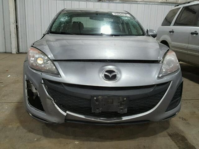 JM1BL1UG5B1455162 - 2011 MAZDA 3 I GRAY photo 9