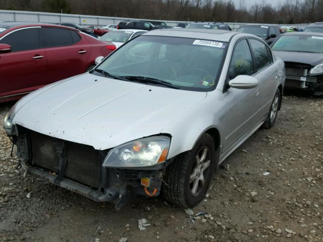 1N4BL11D45C180215 - 2005 NISSAN ALTIMA SE SILVER photo 2