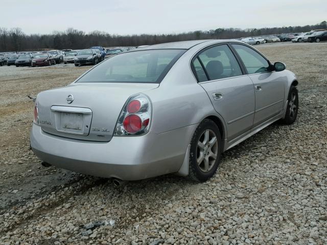 1N4BL11D45C180215 - 2005 NISSAN ALTIMA SE SILVER photo 4