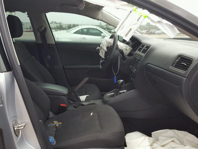 3VW2K7AJ6FM242197 - 2015 VOLKSWAGEN JETTA BASE 银色 照片 5