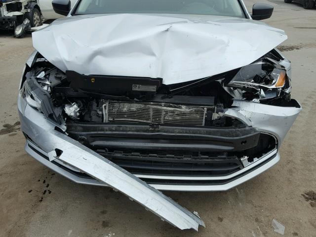 3VW2K7AJ6FM242197 - 2015 VOLKSWAGEN JETTA BASE 银色 照片 9