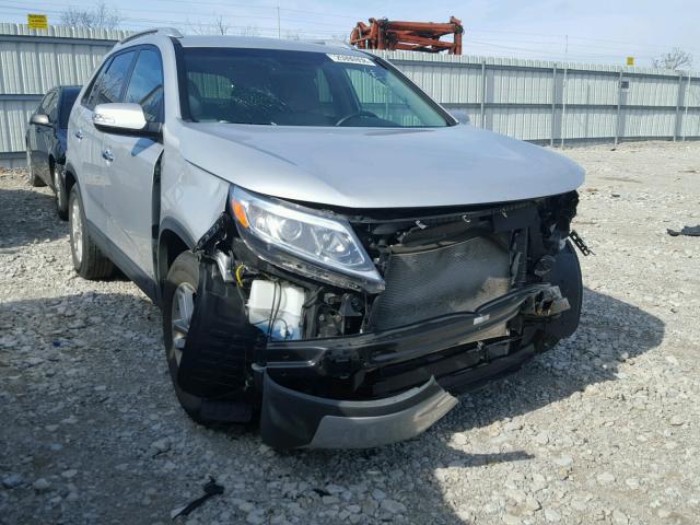 5XYKTCA6XFG584740 - 2015 KIA SORENTO LX SILVER photo 1