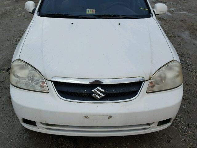 KL5JD56Z18K854996 - 2008 SUZUKI FORENZA BA WHITE photo 7