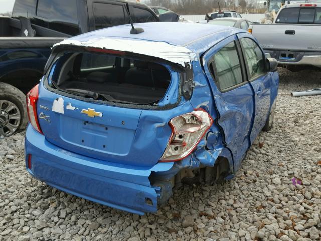 KL8CB6SAXHC704659 - 2017 CHEVROLET SPARK LS BLUE photo 4