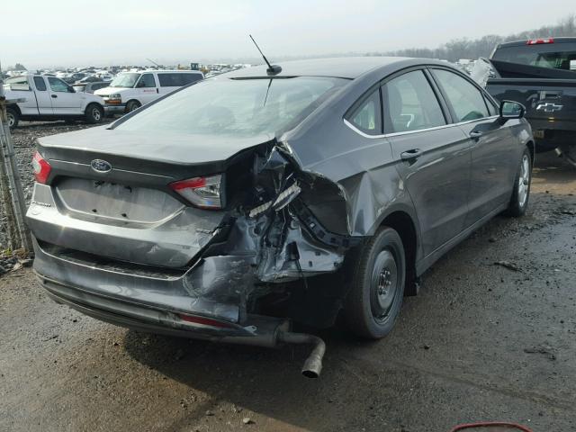 1FA6P0H75G5106454 - 2016 FORD FUSION SE GRAY photo 4