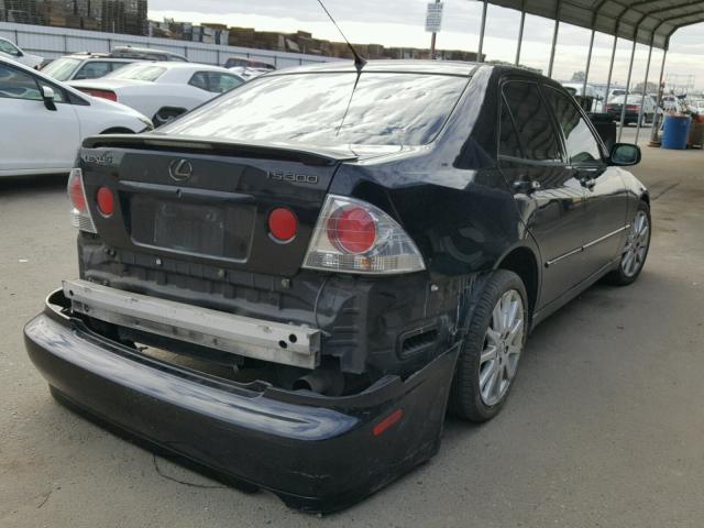 JTHBD192030077011 - 2003 LEXUS IS 300 BLACK photo 4