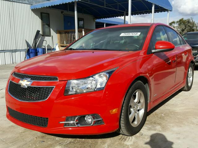 1G1PF5SC7C7230396 - 2012 CHEVROLET CRUZE LT RED photo 2