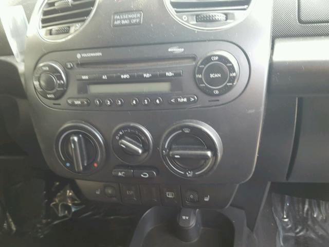 3VWRG31C16M400410 - 2006 VOLKSWAGEN NEW BEETLE 灰色 照片 9