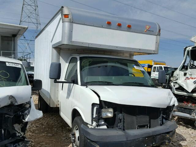 1GBJG31K991174081 - 2009 CHEVROLET EXPRESS G3 WHITE photo 1