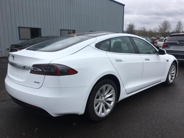 5YJSA1E26GF162376 - 2016 TESLA MODEL S WHITE photo 4