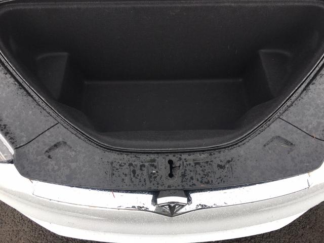 5YJSA1E26GF162376 - 2016 TESLA MODEL S WHITE photo 7