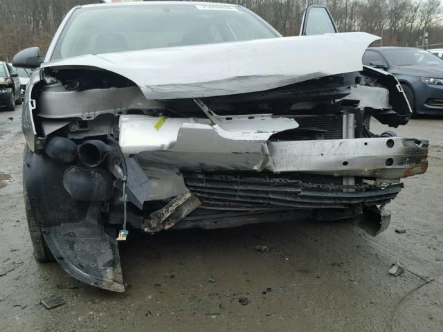 1G1ZS51816F247691 - 2006 CHEVROLET MALIBU LS SILVER photo 9