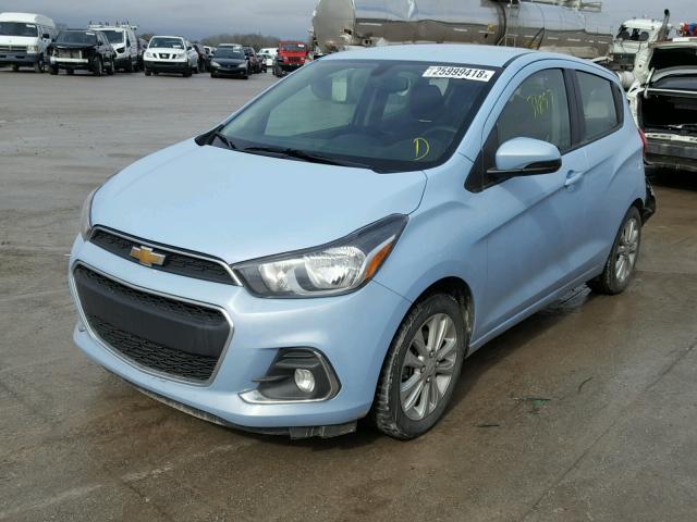 KL8CD6SAXGC578652 - 2016 CHEVROLET SPARK 1LT Синий фото 2