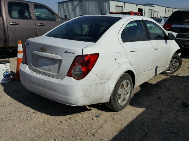 1G1JB5SH7E4143311 - 2014 CHEVROLET SONIC LS WHITE photo 4