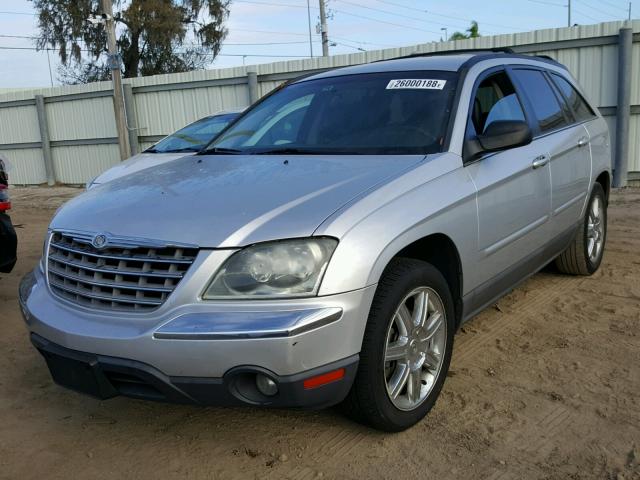 2C4GM68495R257393 - 2005 CHRYSLER PACIFICA T SILVER photo 2